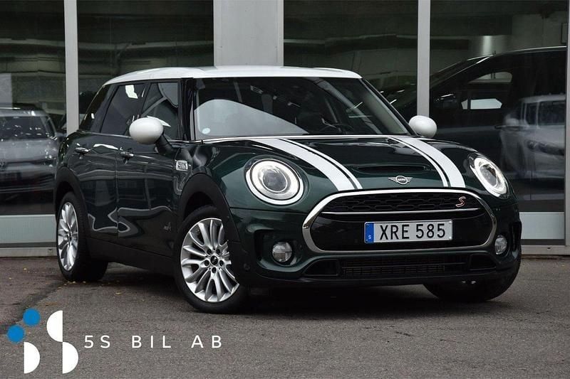 Grön Begagnad 2018 Mini Cooper S Clubman Salt Kombi | 209 900 kr (Bra pris) - Bild 1/4