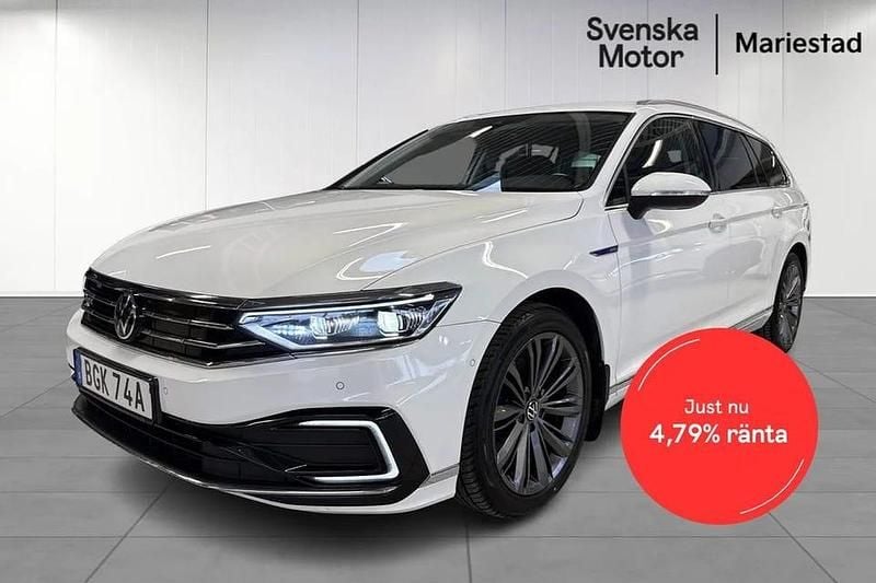 Begagnad VW Passat GTE 220 HK (161 kW) 2020 Vit Kombi