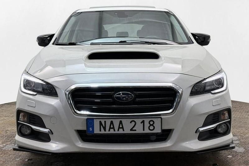 Begagnad Subaru Levorg 170 HK (125 kW) 2016 Vit Kombi