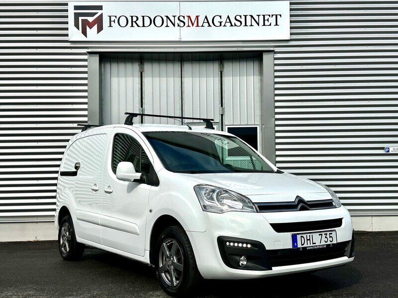 Vit Begagnad 2018 Citroën Berlingo Minibuss | 89 801 kr (Marknadspris) - Bild 1/4
