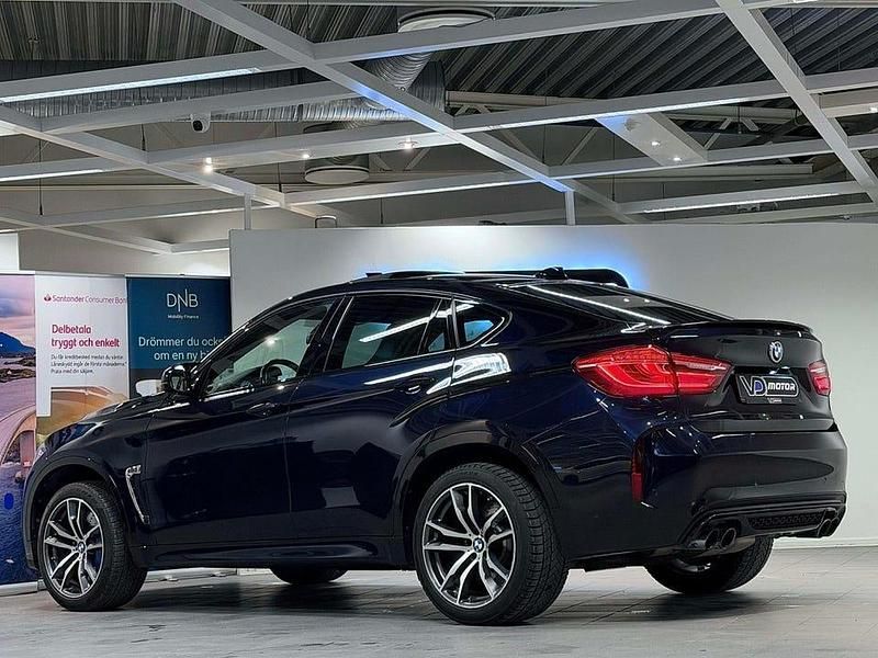 Begagnad BMW X6 Comfort Edition 575 HK (422 kW) 2015 Svart SUV