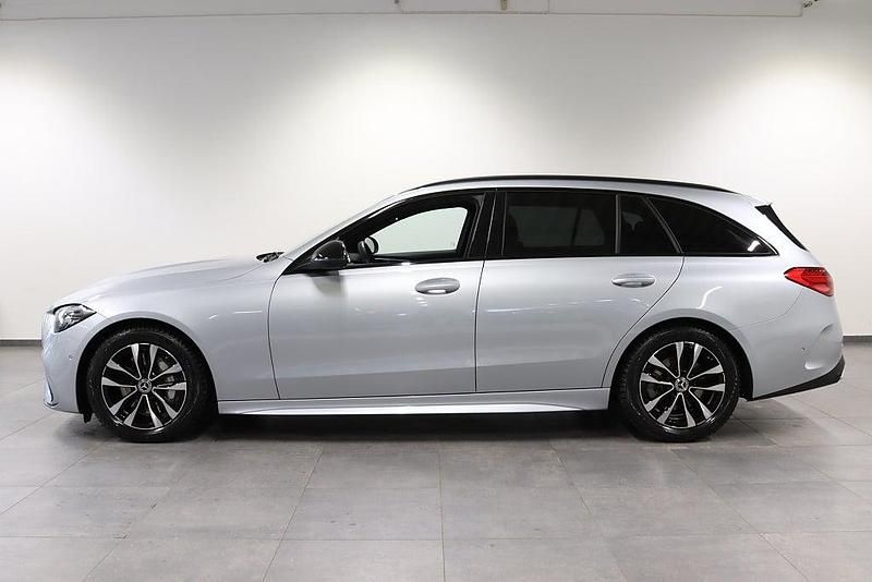 Begagnad Mercedes C220 Advanced Plus 2026