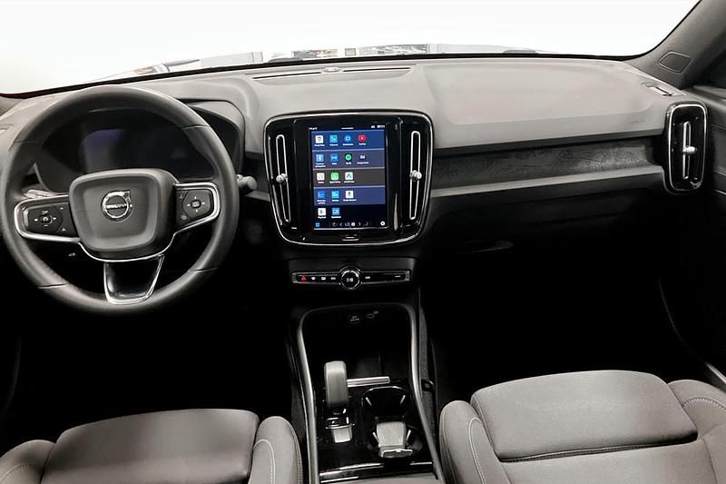 Begagnad Volvo C40 Single Motor 169 kW (231 HK) 2023 Grå SUV