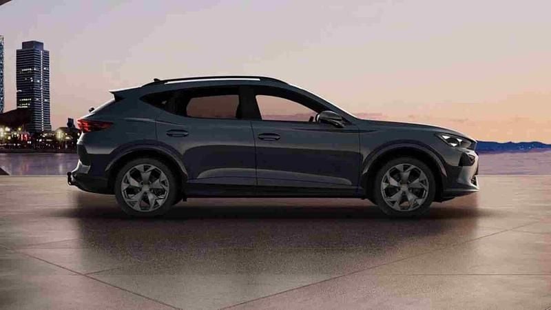 Blå Ny 2025 Cupra Formentor SUV | 399 900 kr (Marknadspris) - Bild 1/1