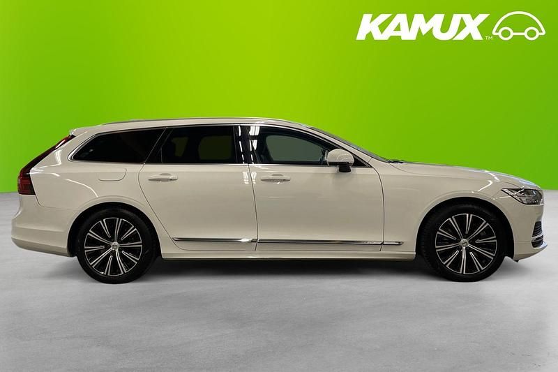 Begagnad Volvo V90 Inscription 341 HK (250 kW) 2022 Vit Kombi
