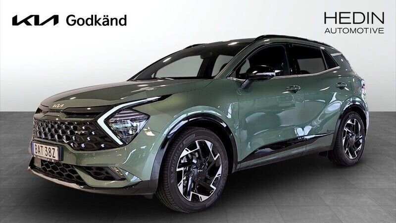 Grön (green) Begagnad 2024 Kia Sportage GT-Line SUV | 434 900 kr (Marknadspris) - Bild 1/4