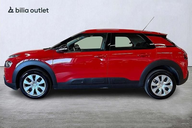 Begagnad Citroën C4 Cactus PureTech 110 HK (80 kW) 2020 Röd Halvkombi