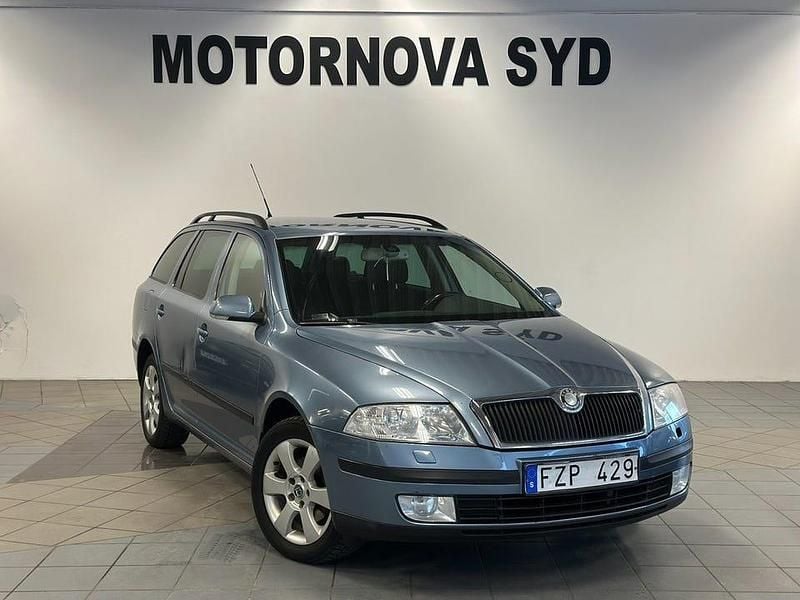 Begagnad Skoda Octavia 102 HK (75 kW) 2008 Grå Kombi