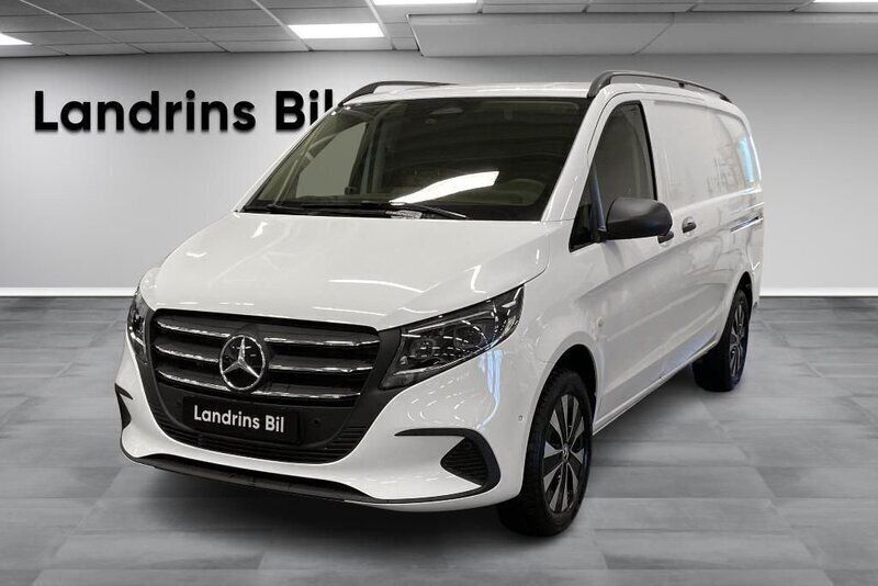 Vit Ny 2025 Mercedes Vito Minibuss | 691 509 kr (Dyr) - Bild 1/4