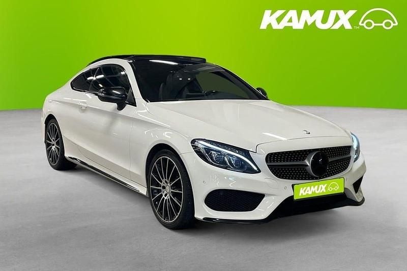 Begagnad Mercedes C300 Sport 245 HK (180 kW) 2015 Vit Sedan