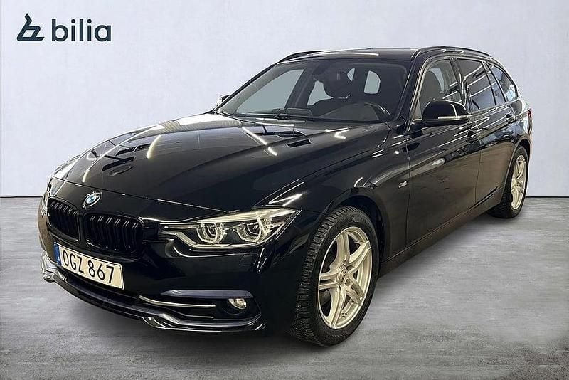 Svart Begagnad 2016 BMW 330 Sport Line Kombi | 239 000 kr (Marknadspris) - Bild 1/3