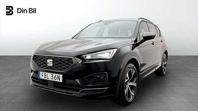 Svart Begagnad 2023 Seat Tarraco FR SUV | 349 900 kr (Marknadspris) - Bild 1/4