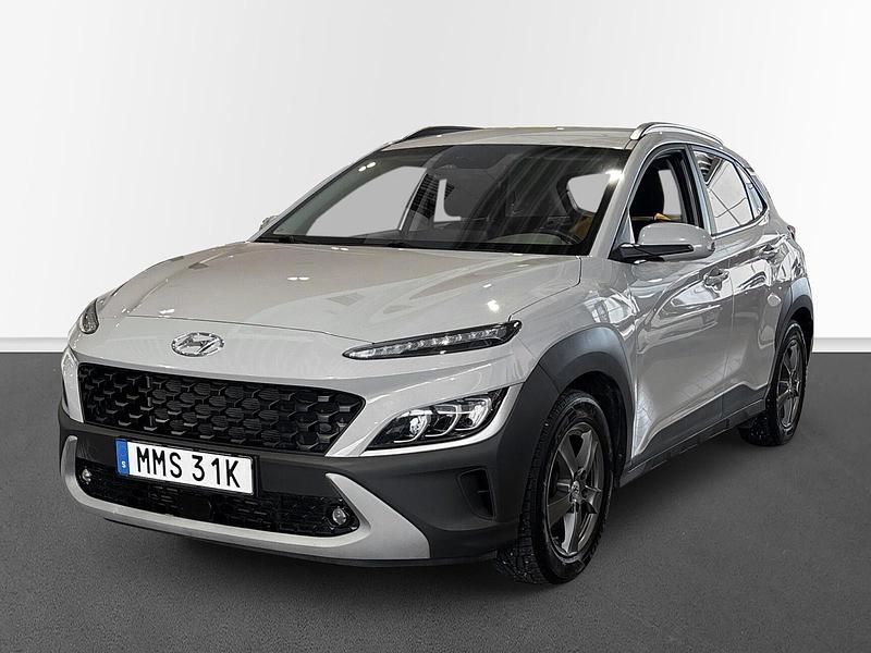 Grå Begagnad 2021 Hyundai Kona SUV | 179 000 kr - Bild 1/4