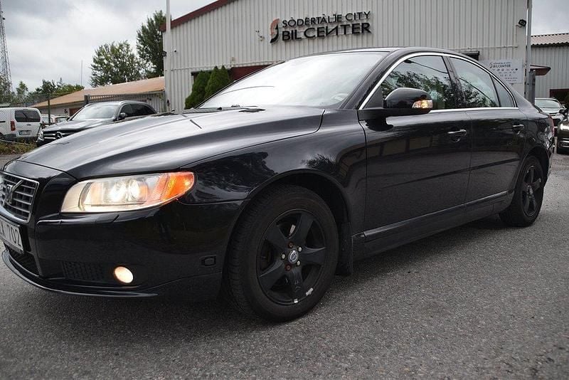 Svart Begagnad 2008 Volvo S80 Momentum Sedan | 89 899 kr (Dyr) - Bild 1/4