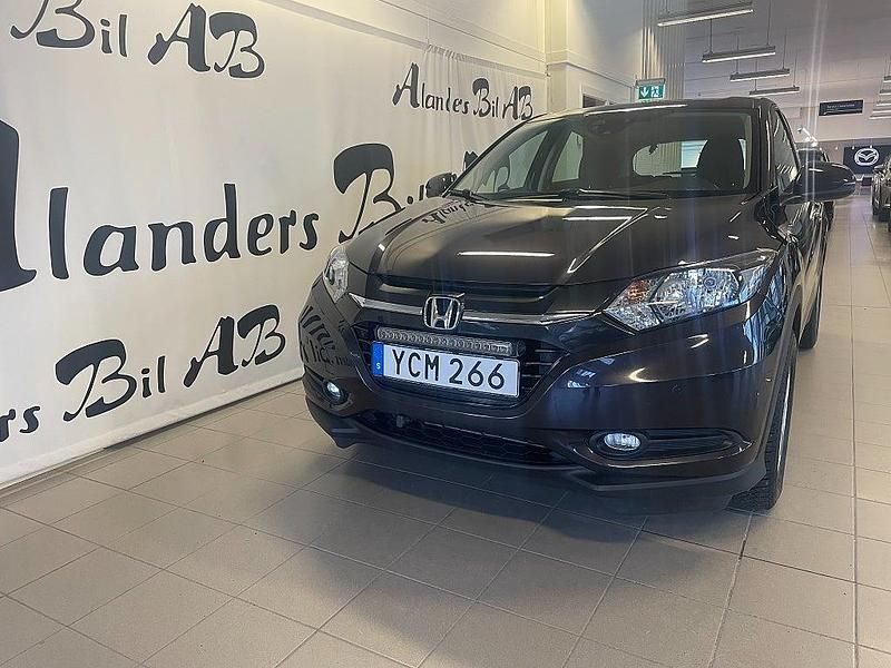Svart Begagnad 2016 Honda HR-V SUV | 119 000 kr (Marknadspris) - Bild 1/4