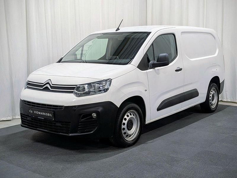 Vit Begagnad 2018 Citroën Berlingo Minibuss | 119 900 kr (Marknadspris) - Bild 1/4
