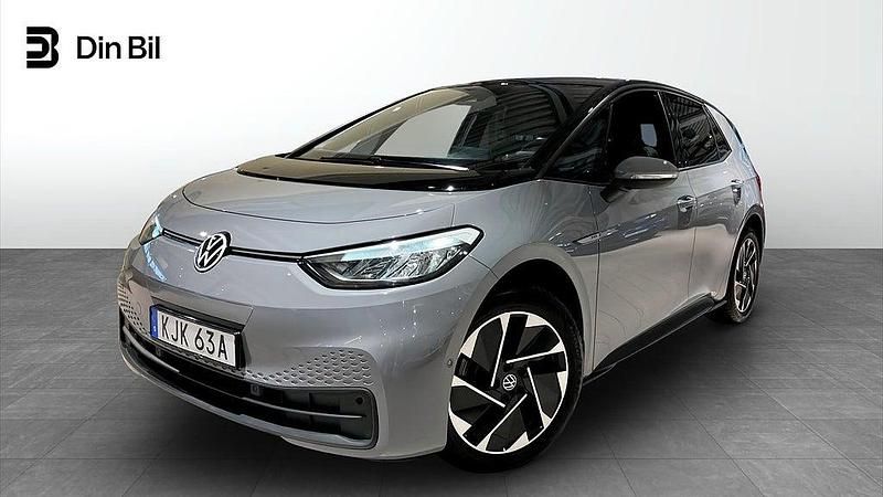 Grå Begagnad 2023 VW ID.3 Pro Performance Halvkombi | 299 900 kr (Lite dyr) - Bild 1/4