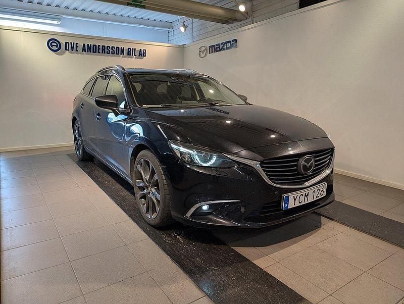 Svart Begagnad 2016 Mazda 6 Optimum Kombi | 159 900 kr (Bra pris) - Bild 1/4