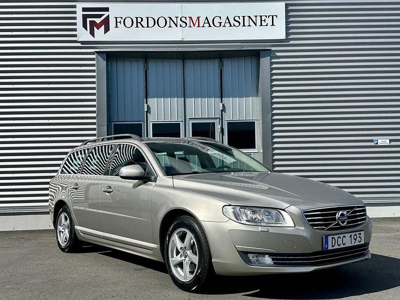 Ljusbrun Begagnad 2014 Volvo V70 Momentum Kombi | 148 800 kr (Lite dyr) - Bild 1/4