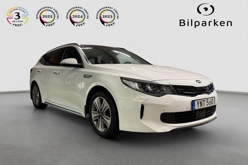 Vit Begagnad 2018 Kia Optima Sport Kombi | 159 990 kr (Marknadspris) - Bild 1/4