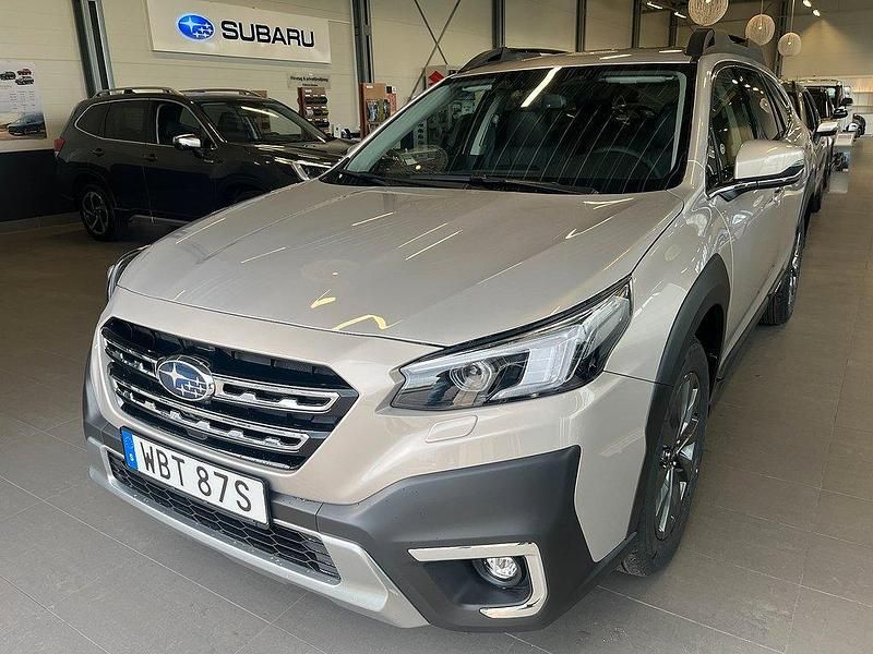 Brun Begagnad 2024 Subaru Outback SUV | 449 900 kr (Marknadspris) - Bild 1/4
