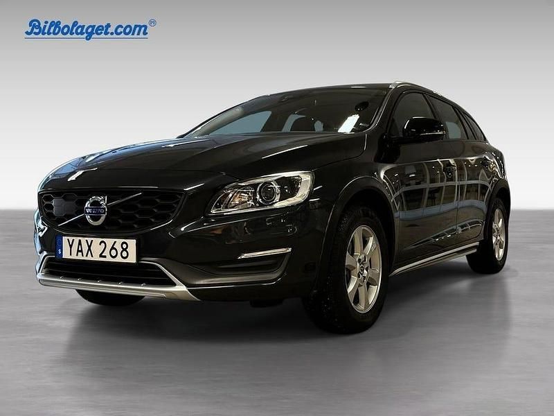 Grå Begagnad 2016 Volvo V60 CC Business Edition Kombi | 259 900 kr (Superpris) - Bild 1/4