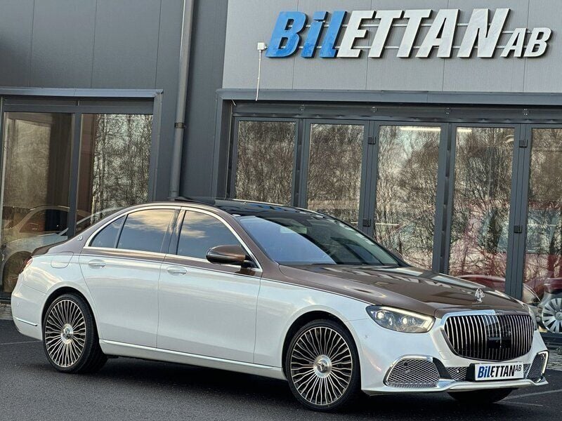 Begagnad 2021 Mercedes E220 Exclusive Sedan | 449 900 kr - Bild 1/4