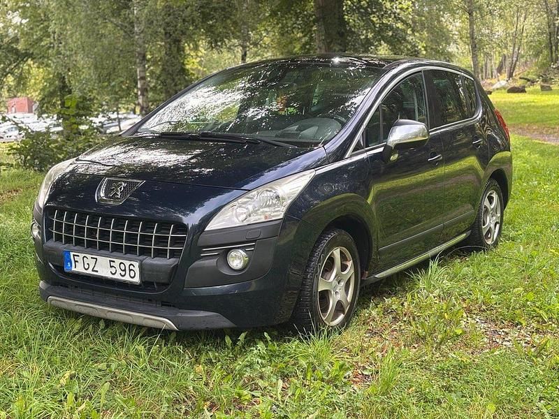 Blå Begagnad 2009 Peugeot 3008 Kombi | 28 990 kr (Marknadspris) - Bild 1/4