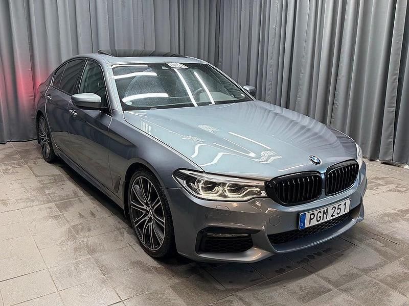 Begagnad BMW 530 M Sport 265 HK (194 kW) 2017 Blå Sedan