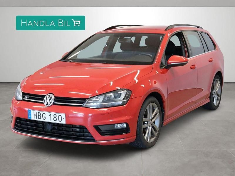 Röd Begagnad 2016 VW Golf VII R-line Kombi | 134 900 kr (Lite dyr) - Bild 1/4