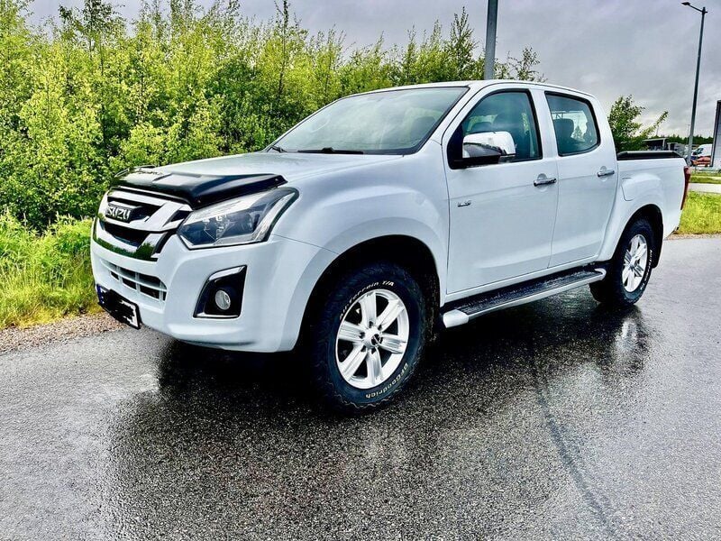 Vit Begagnad 2017 Isuzu D-Max Pickup | 249 000 kr (Bra pris) - Bild 1/4
