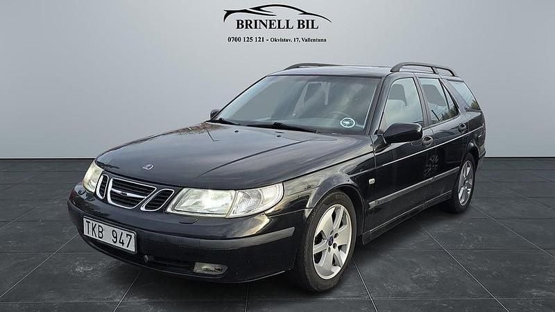 Svart Begagnad 2002 Saab 9-5 Kombi | 28 500 kr (Lite dyr) - Bild 1/4
