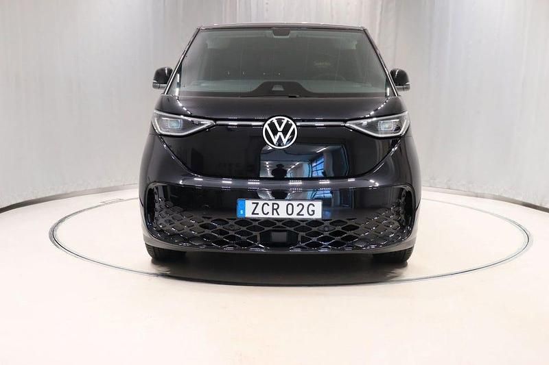 Begagnad VW ID. Buzz 150 kW (204 HK) 2024 Svart (svart metallic) Minibuss
