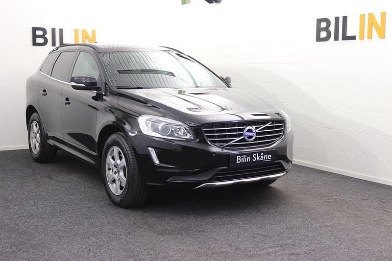 Svart Begagnad 2015 Volvo XC60 Momentum SUV | 99 900 kr (Bra pris) - Bild 1/4