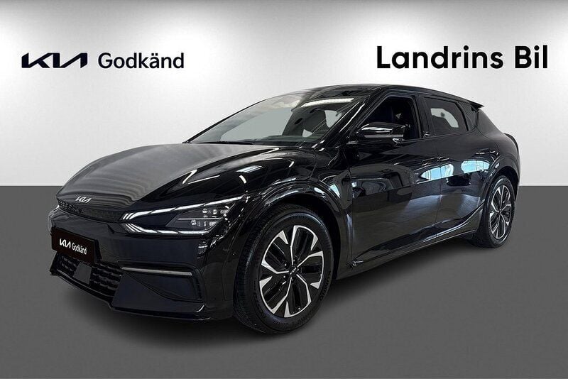 Svart (svart pearl metallic) Begagnad 2022 Kia EV6 3 SUV | 445 300 kr (Bra pris) - Bild 1/4