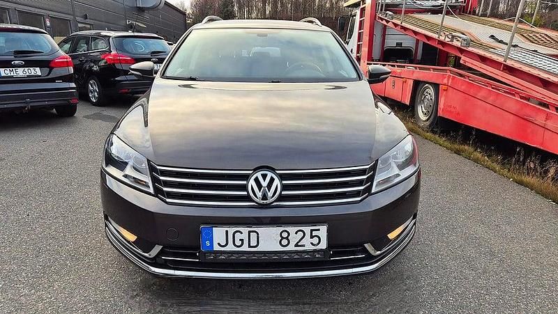 Begagnad VW Passat 160 HK (117 kW) 2013 Mörkbrun Kombi