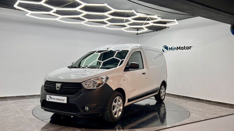 Vit Begagnad 2021 Dacia Dokker Express Van | 119 900 kr (Lite dyr) - Bild 1/4