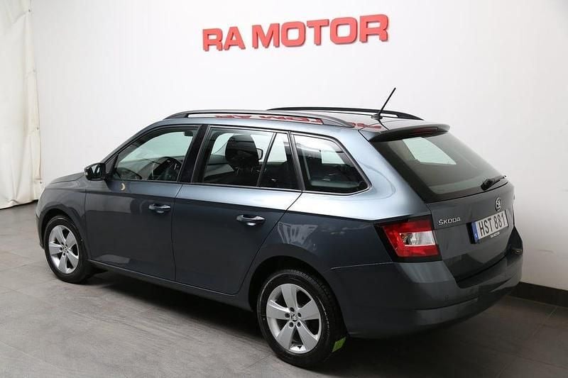 Begagnad Skoda Fabia Style 90 HK (66 kW) 2016 Grå Kombi