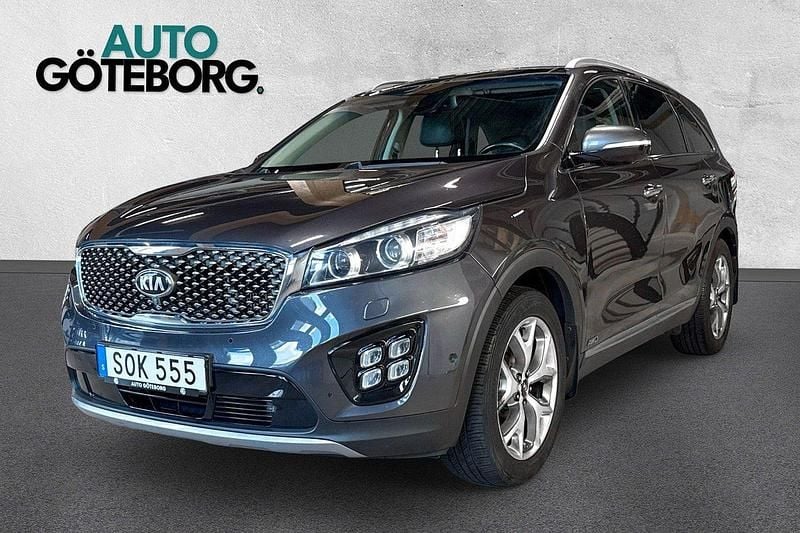 Grå Begagnad 2017 Kia Sorento SUV | 179 900 kr (Bra pris) - Bild 1/3