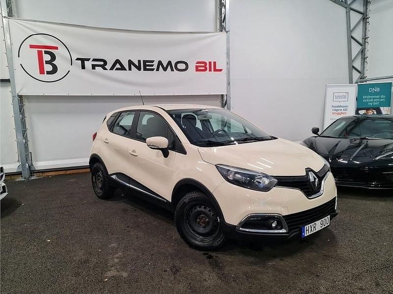 Vit Begagnad 2013 Renault Captur Expression SUV | 79 900 kr (Marknadspris) - Bild 1/4