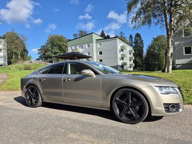 Gul Begagnad 2011 Audi A7 Sportback S-Line Halvkombi | 145 000 kr (Bra pris) - Bild 1/4