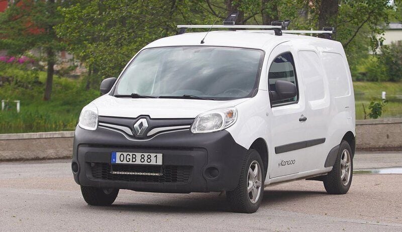 Vit Begagnad 2017 Renault Kangoo Minibuss | 85 000 kr (Marknadspris) - Bild 1/4