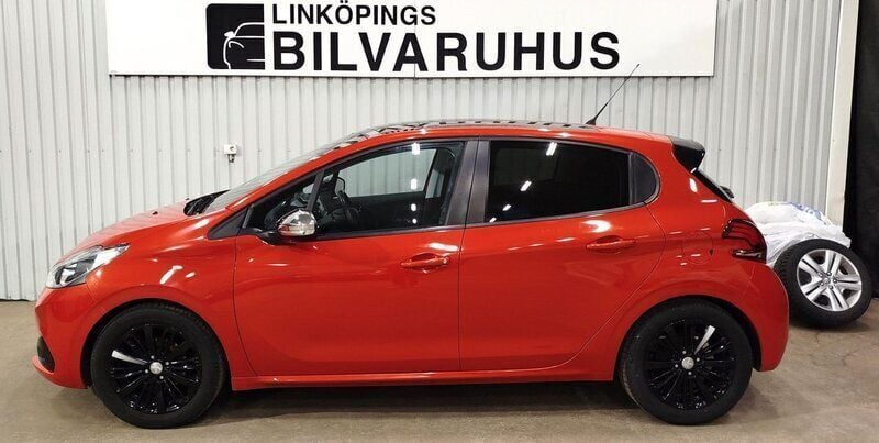Okänd Begagnad 2017 Peugeot 208 Halvkombi | 104 900 kr (Marknadspris) - Bild 1/4