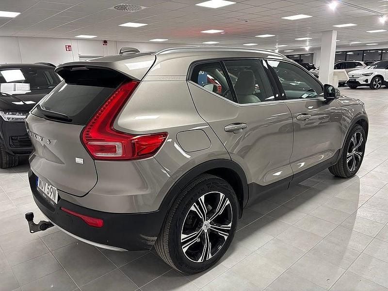 Begagnad Volvo XC40 Inscription 261 HK (191 kW) 2020 Grå SUV