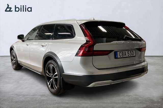 Begagnad Volvo V90 CC 197 HK (144 kW) 2021 Kombi