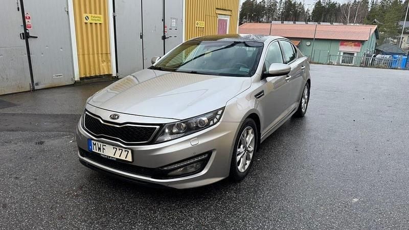 Begagnad 2013 Kia Optima Sedan | 99 900 kr (Marknadspris) - Bild 1/4