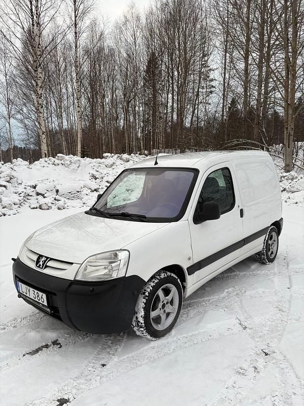 Begagnad 2007 Peugeot Partner Minibuss | 35 000 kr (Lite dyr) - Bild 1/4