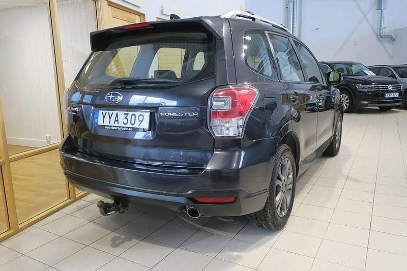 Begagnad Subaru Forester 150 HK (110 kW) 2018 Mörkgrå SUV