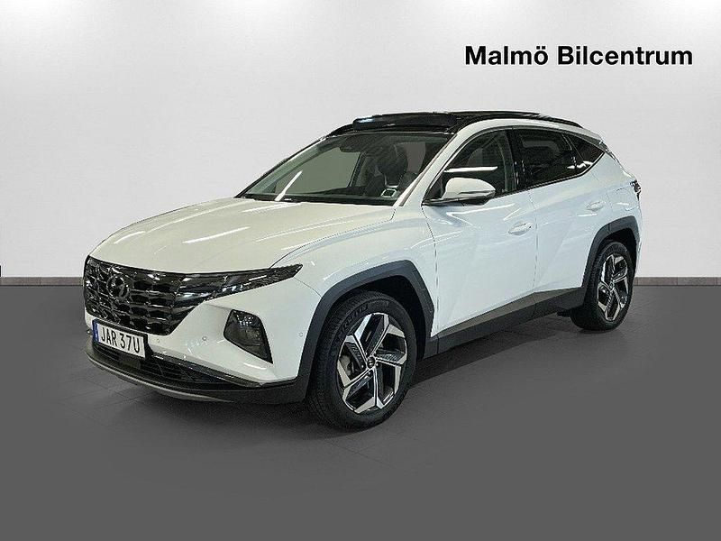 Vit Begagnad 2023 Hyundai Tucson Advanced SUV | 389 900 kr (Dyr) - Bild 1/4