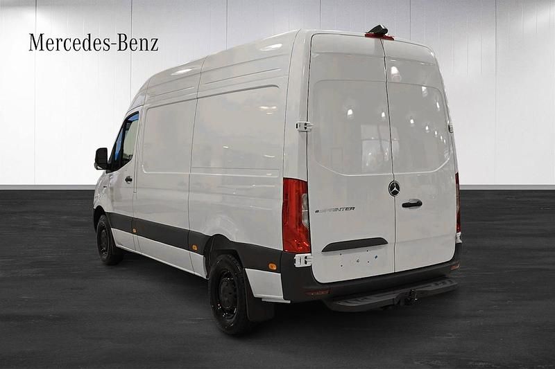 Begagnad Mercedes E-Sprinter 100 kW (136 HK) 2024 Vit Van